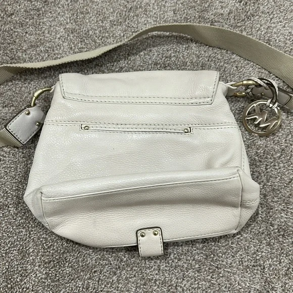 Michael Kors Cream Leather Crossbody Bag - Picture 2 of 3